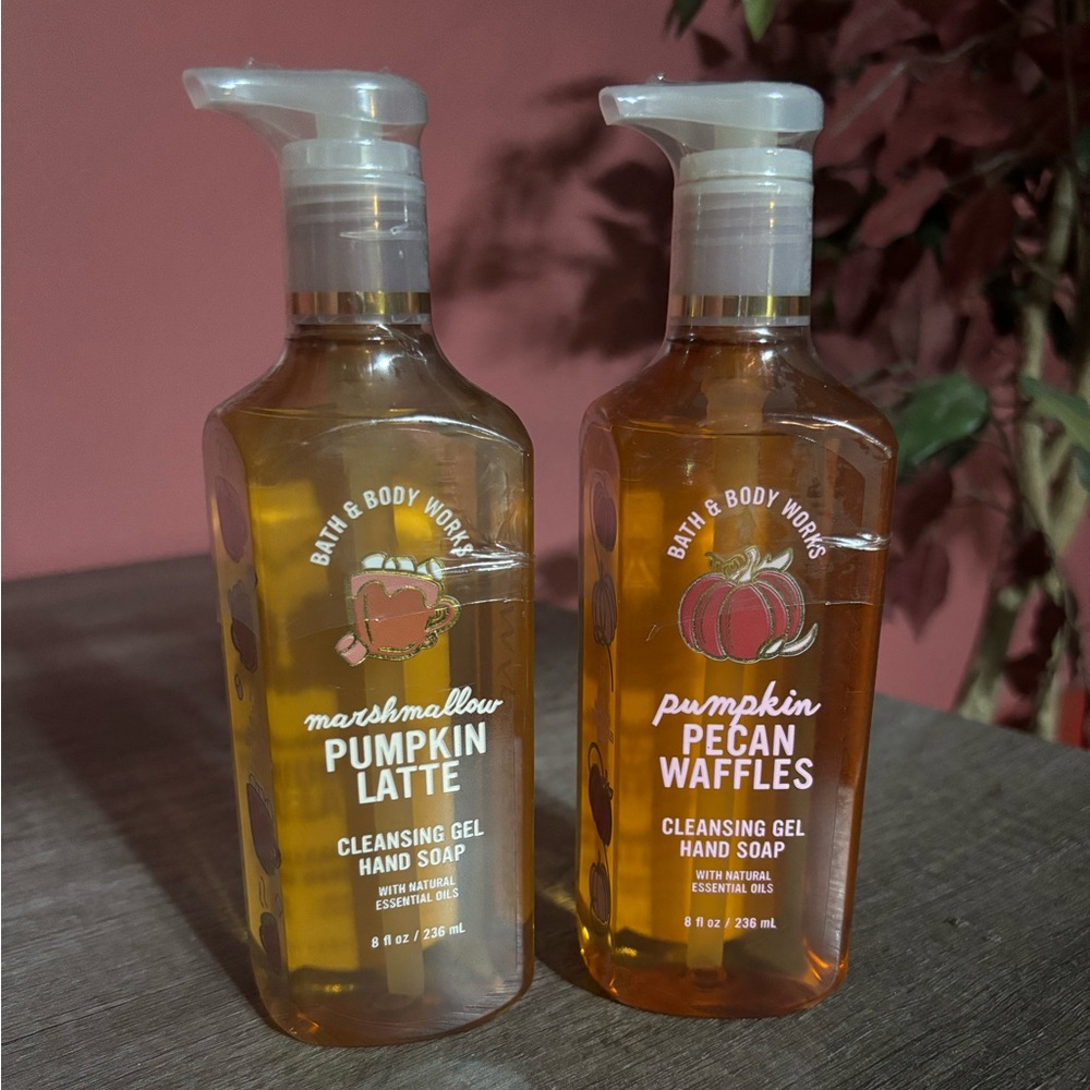 Bath & Bodyworks Pecan Waffle hand soap